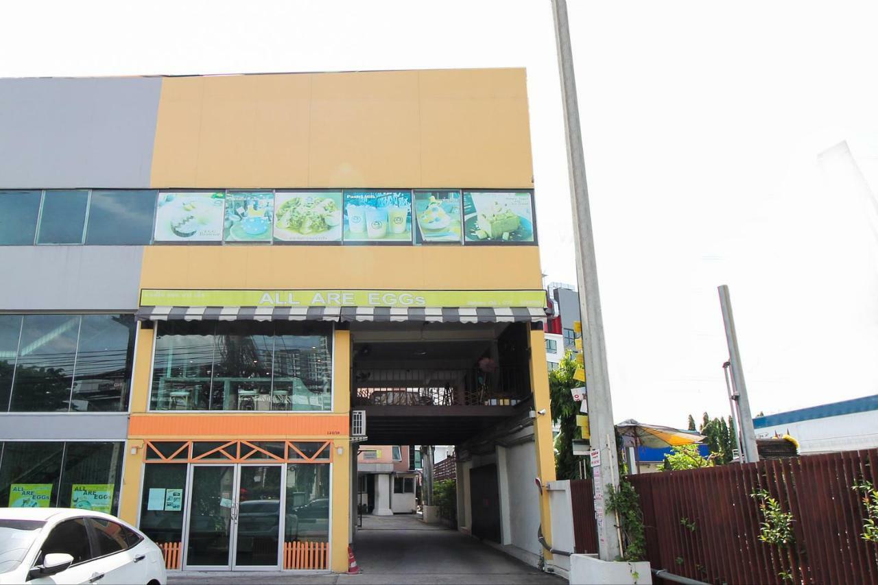 มีสุข เรสซิเดนซ์ Hotel นนทบุรี ภายนอก รูปภาพ